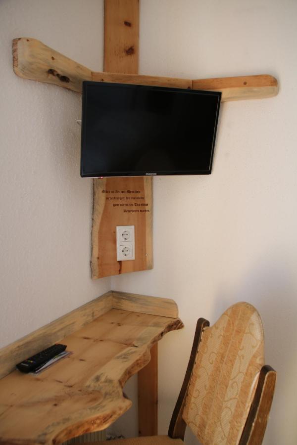 Gasthof Zum Loewen Aschau Im Zillertal Extérieur photo